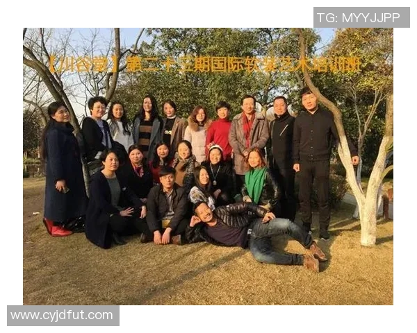 深圳羽毛球队在世界杯预选赛中的团队协作表现分析与点评